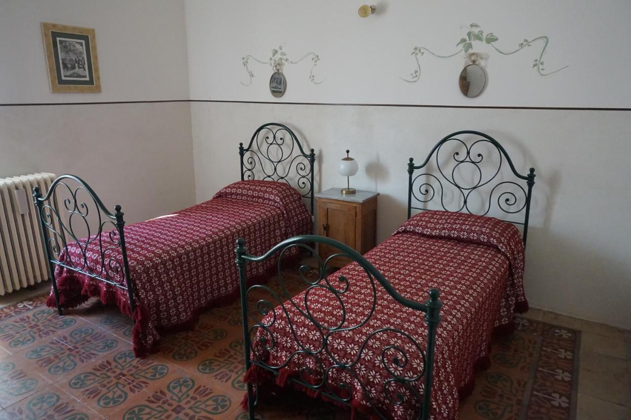 Palazzo De Fabritiis Bed & Breakfast Rosciano  Bagian luar foto